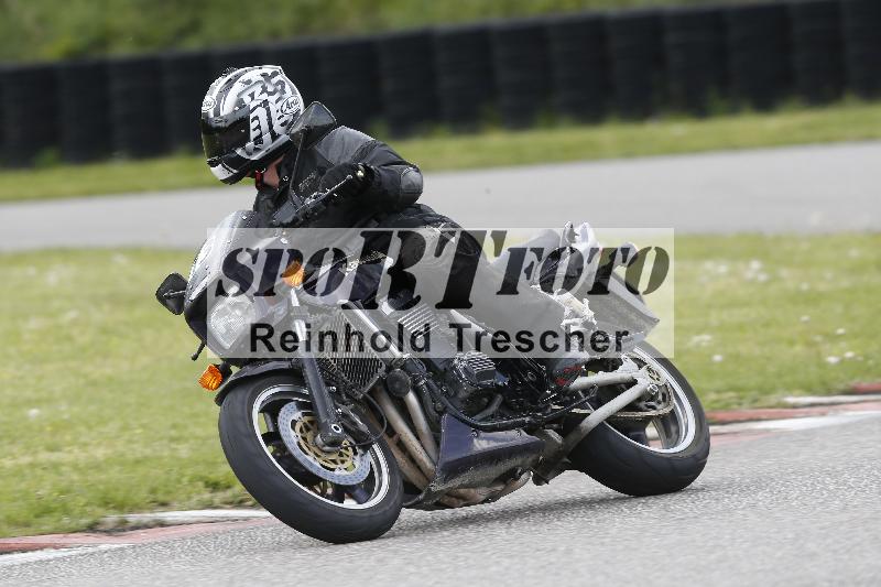 Archiv-2025/09 22.04.2025 Cornu Master School ADR/gruen-vert/13